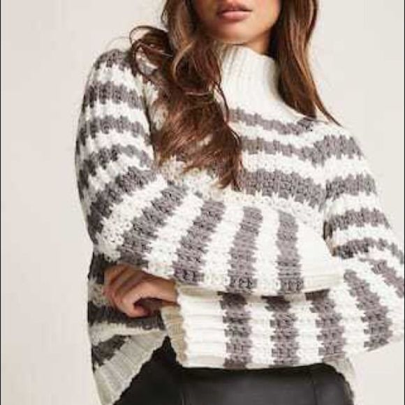 Forever 21 sweater - Picture 2 of 2